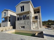 Haus - Novigrad (05614)