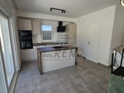 Haus - Buje (05757)