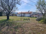 Haus - Buje (04893)