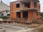 Haus - Pula (04977)