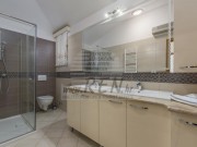 Haus - Novigrad (05719)