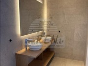 Haus - Novigrad (05614)
